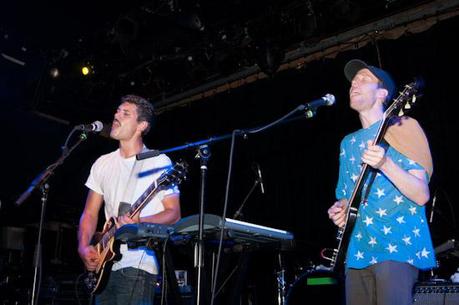 fang mhow 9 FANG ISLAND PLAYED MUSIC HALL OF WILLIAMSBURG [PHOTOS]