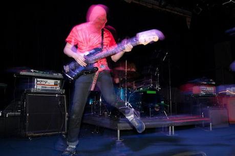 adebisi shank mhow 5 FANG ISLAND PLAYED MUSIC HALL OF WILLIAMSBURG [PHOTOS]