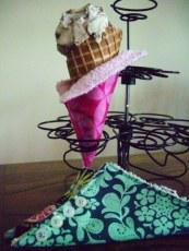Ice cream cone cozies from Spincushion
