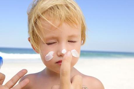 The Dangers Of Sunscreen. How To Buy The Safest Sunscreen For You And Your Family?