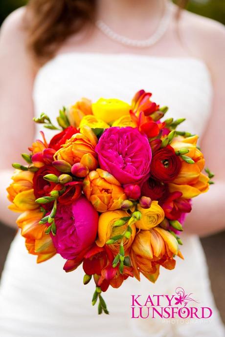 vibrant wedding flowers and details (11)