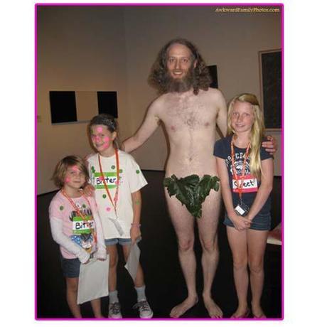 The Best Pictures by AwkwardFamilyPhotos .com