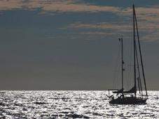 Solo Sailing Update: Laura Dekker Reaches Bora