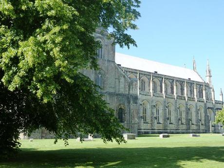 Mercure Winchester Wessex Hotel overlooks Winchester Cathedral