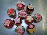 Have a little Nibble on our Cupcakes!