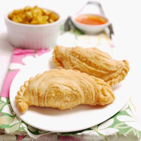 Spiral Curry Puffs