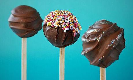 The Cake-Pop - Love Child Of The Cupcake And The Lollipop