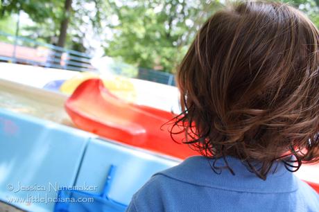 Holiday World in Santa Claus, Indiana: I Can Ride The Boats! 