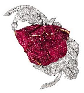 Not to be Missed: “Set in Style: The Jewelry of Van Cleef & Arpels” at the Cooper-Hewitt through July 4.