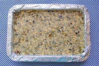 Dried fruits and seeds bars