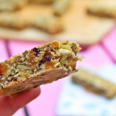 Dried fruits and seeds bars