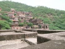 Neemrana Fort Palace - A Fort, A Hotel, The Perfect Break.