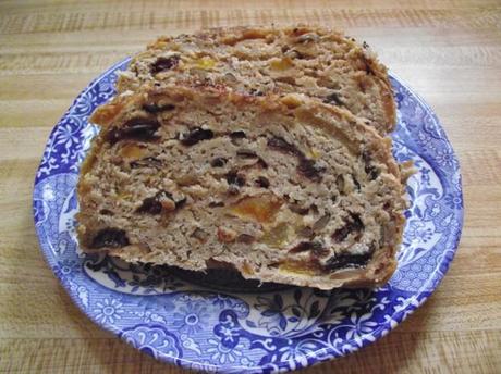 DSCF6125 650x487 Apricot and Raisin Energy Bread 