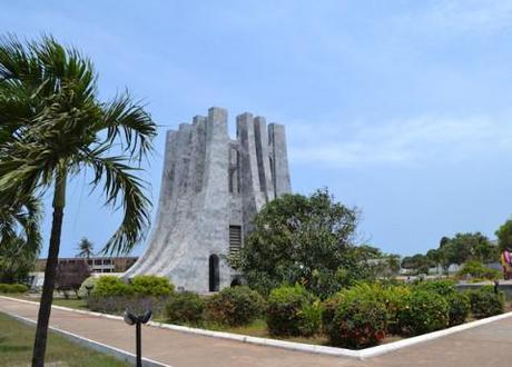  The grounds of Kwame Nkrumah National Memorial Park, Accra. Photo by Dawn Kissi.