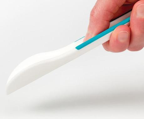 SpoonSpreader: Turning the flat Spreader Into a Scoop