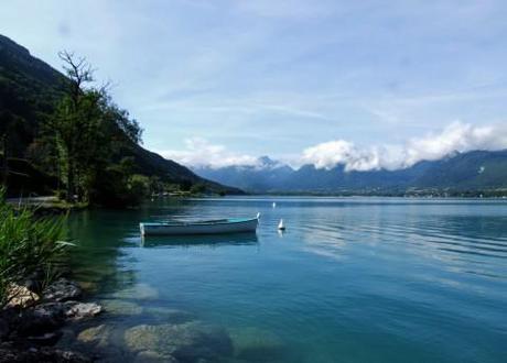 Police probe family feud link in Alps killings