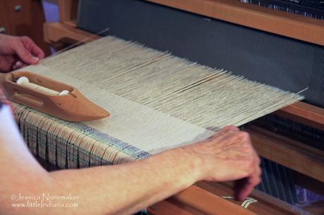 Tabby Tree Weaver: Arcadia, Indiana