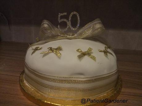 50th Wedding Anniversary Cake