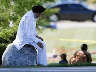 Milwaukee Sikhs Considering Guns for Protection