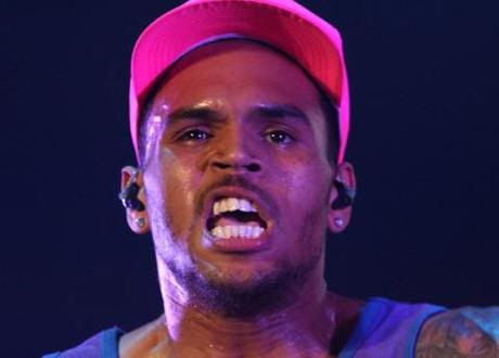 Rapper Chris Brown gets strange ‘not Rihanna’ neck tattoo, world not impressed