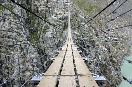 9 Dodgiest Looking Bridges in the World