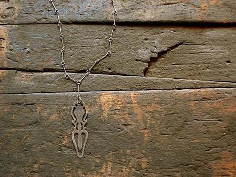 Estate Sales – The Jewelry Hunters’ Paradise