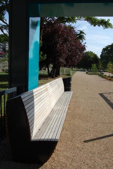 04 - Burgess Park Entrance Bench