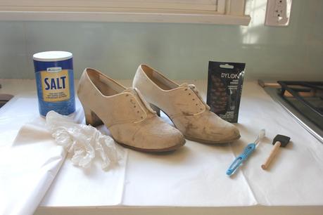 Tuesday Shoesday – Breathing a new lease of life into your pale summer shoes – DIY shoe dyeing