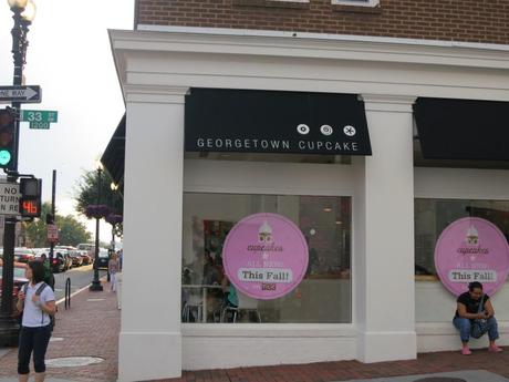 TRAVEL/EAT: Georgetown Cupcakes in Washington DC