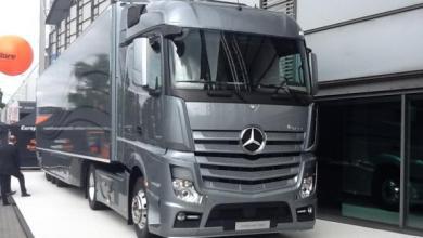 Daimler sees strong long-term outlook for global truck market
