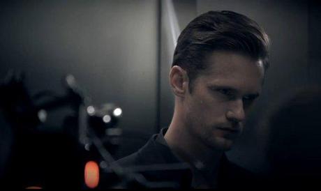 Sexy Alexander Skarsgård Heats up the Screen Behind the Scenes