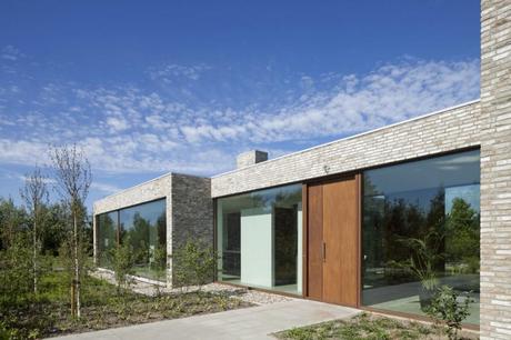 Villa Hendrikx by 70f Architecture
