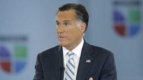 Romney gets “browner” when he speaks to Mexicans…