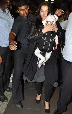Aishwarya Rai Bachchan And Beti B’s Leaked Real Photo