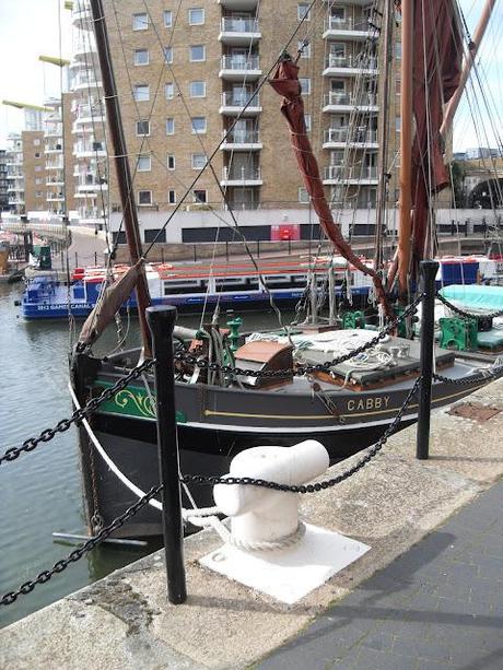 The 299th Limehouse Basin Bollards E14...