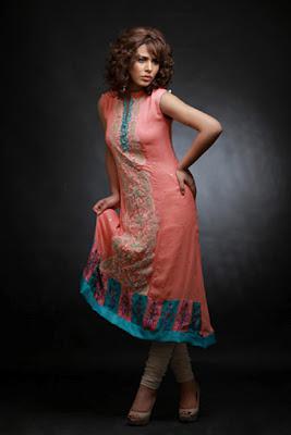 Beautiful Embroidery Art Work Dress Collection 2012 By Ashraf Valliani