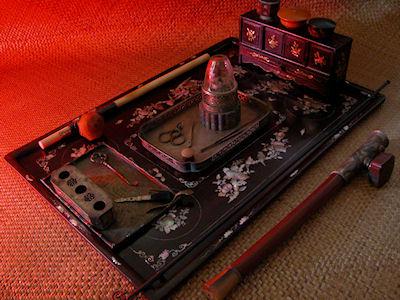 How Collecting Opium Antiques Turned Me Into An Opium Addict