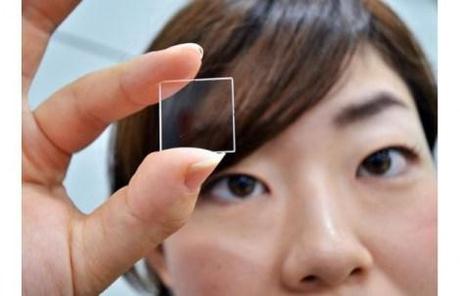 Permanent quartz glass data storage announced by Hitachi
