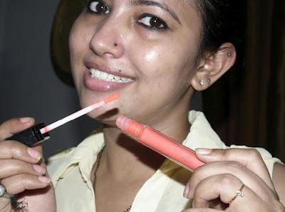 Revlon Lip Gloss in Papaya (Rs.500)