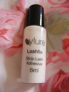 Eyelure Eyelash Glue Review