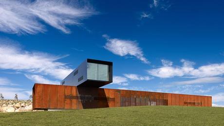 View Hill House by  Denton Corker Marshall