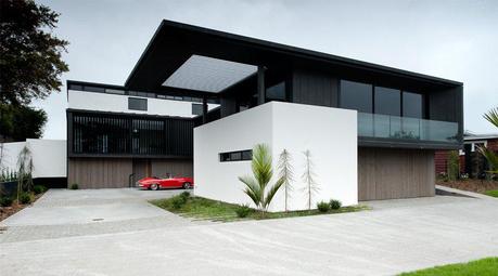 Lucerne House by Daniel Marshall Architects 2