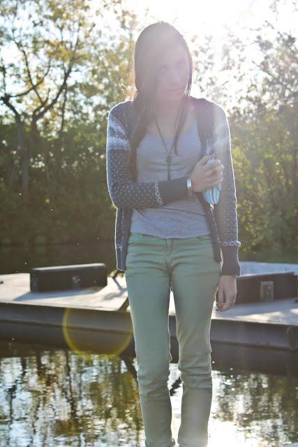 OOTD: Autumn By The Lake / Moving To Toronto!