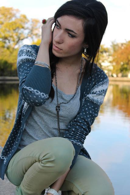 OOTD: Autumn By The Lake / Moving To Toronto!