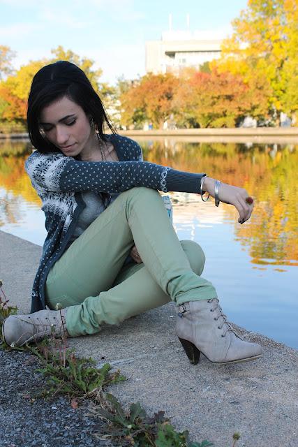 OOTD: Autumn By The Lake / Moving To Toronto!