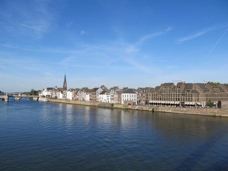 fabulous ladies on bicycles at paris couture week
