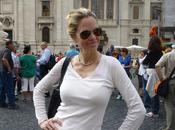 Kristin Bauer Straten Goes Site-seeing Rome