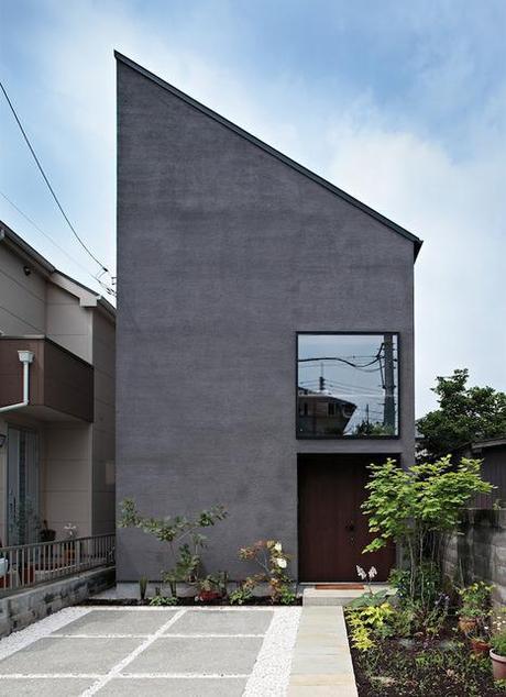 Tamaranzaka House by MDS