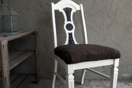 Before & After: The Nothing-But-the-Clothes-On-Our-Back Chair