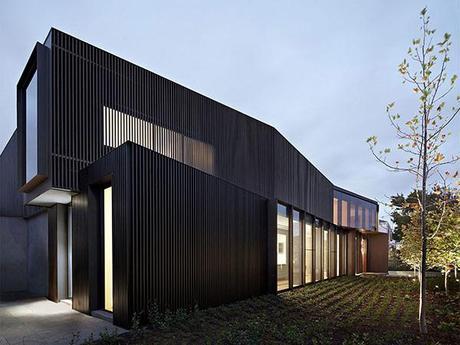 Shrouded House by INARC Architecture